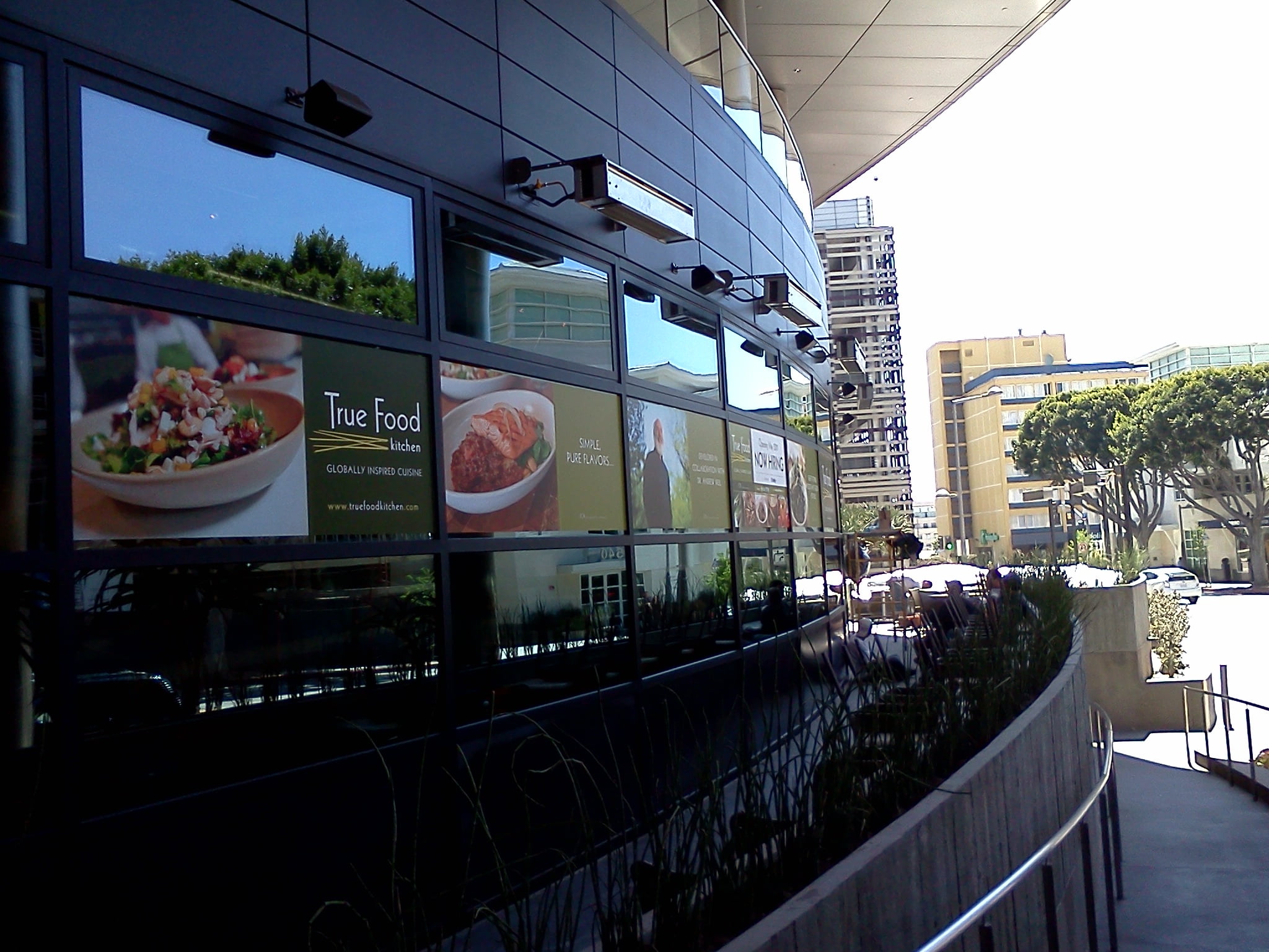 New Curtain Wall Job – Tru Foods, Santa Monica Location.